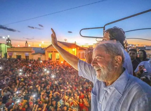 Lula fachin